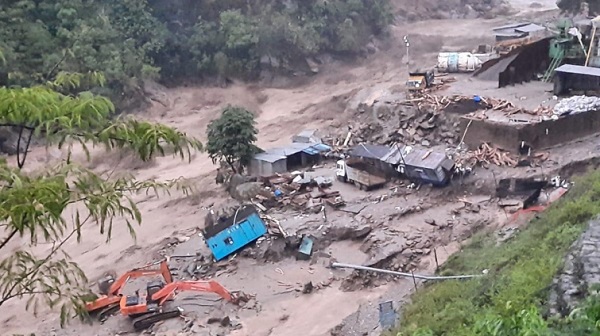 Sikkim Flood News: સિક્કિમાં તળાવ ફાટ્યા બાદ સ્થિતિ સ્ફોટક, પુરના કારણે આટલા લોકોના થયા મોત