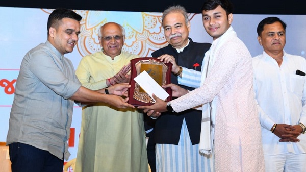 Gujarat Cultural Warrior Award