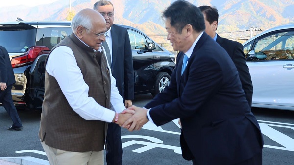 CM Bhupendra Patel: મુખ્યમંત્રી નેતૃત્વમાં જાપાન પહોંચેલા ગુજરાતના હાઈ લેવલ ડેલીગેશને યામાનાશી ગવર્નર સાથે બેઠક કર્યો
