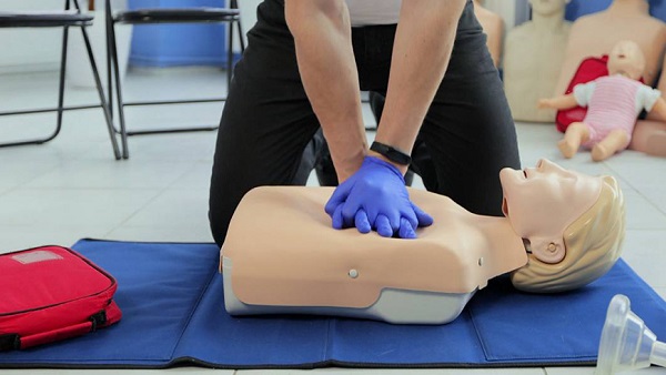 CPR Training To Gujarat Teachers: રાજ્યના ૭૭ હજારથી વધુ શિક્ષકોને આવતીકાલે CPR તાલીમ આપવામાં આવશે 1 CPR Training