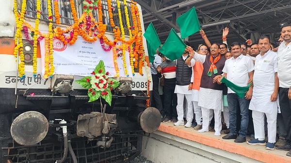 Pratapnagar-Jobt Train: પ્રતાપનગર-જોબટ વચ્ચે સીધી રેલવે સેવાની શરૂઆત