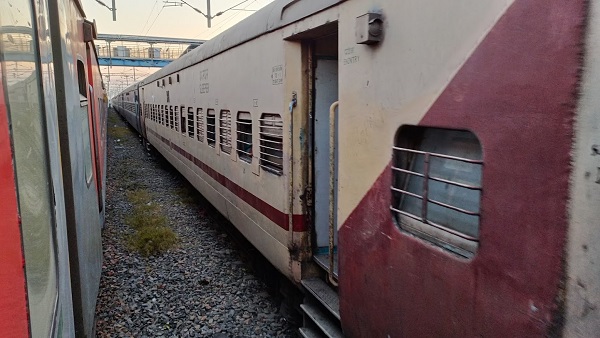 Shanti Express Departure changed: ગાંધીનગર-ઇન્દોર શાંતિ એક્સપ્રેસ હવે અમદાવાદ થી દોડશે