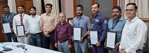 5 employees of Rajkot division honored