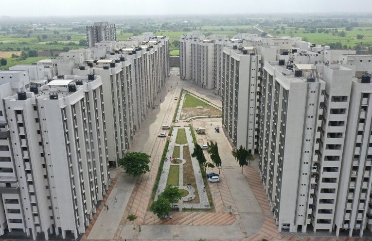 Pradhan Mantri Awas Yojana: ગુજરાતમાં પ્રધાનમંત્રી આવાસ યોજના હેઠળ 14 લાખથી વધુ આવાસોનું નિર્માણ 1 Pradhan Mantri Awas Yojana: ગુજરાતમાં પ્રધાનમંત્રી આવાસ યોજના હેઠળ 14 લાખથી વધુ આવાસોનું નિર્માણ