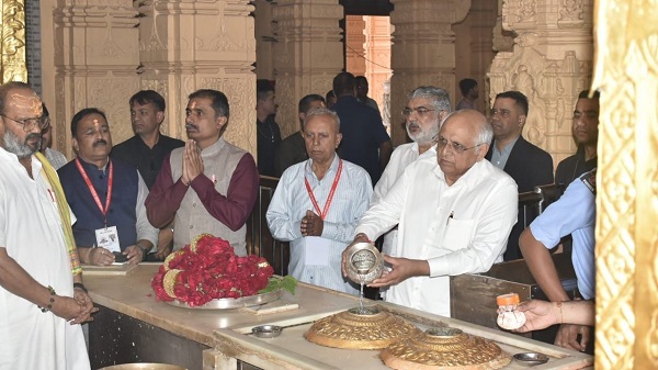 CM Somnath Pooja: મુખ્યમંત્રી ભૂપેન્દ્રભાઈ પટેલે શ્રી સોમનાથ મહાદેવના દર્શન કર્યા 3 CM Somnath Pooja