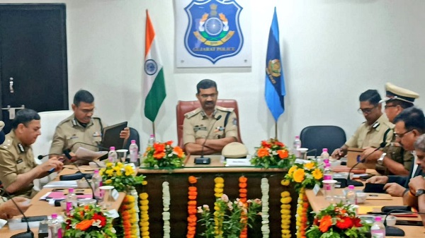 DIG Crime Conference in Bhavnagar: ભાવનગર ખાતે યોજાઈ ક્રાઈમ કોન્ફરન્સ; ટેકનોલોજી અને સ્ટ્રેન્થ બંને પર ખાસ ભાર મૂકવામાં આવ્યો 2 DIG Crime Conference in Bhavnagar
