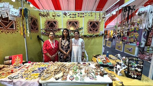 Jute jewelry startup: અવનવી જૂટની જ્વેલરીનું સ્ટાર્ટઅપ શરૂ કર્યું ચાર સખીઓએ સાથે મળીને 1 joot jweles