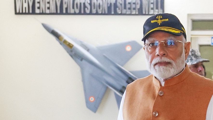 PM full conversation with soldiers: આપણા રાષ્ટ્રનું રક્ષણ કરવામાં તેમની હિંમત અને વ્યાવસાયિકતા પ્રશંસનીય છે: પીએમ 4 PM Modi