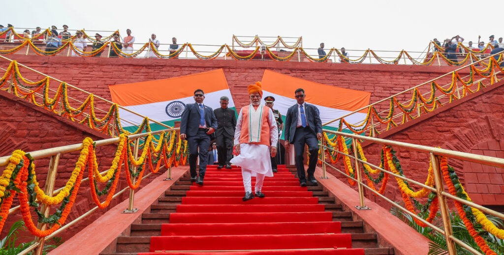 79th Independence Day: 79મા સ્વતંત્રતા દિવસ નિમિત્તે લાલ કિલ્લાની પ્રાચીર પરથી પ્રધાનમંત્રી નરેન્દ્ર મોદીના સંબોધન 4 PM addressing the Nation on the occasion of 79th Independence Day celebrations at Red Fort, in Delhi on August 15, 2025.