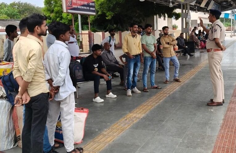 RPF Rajkot: આરપીએફ રાજકોટ ડિવિઝને નોંધપાત્ર કામગીરી કરી