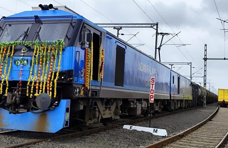 First time on Indian Railways: રાજકોટ ડિવિઝને માલવહન ક્ષેત્રે નવો અધ્યાય શરૂ કર્યો