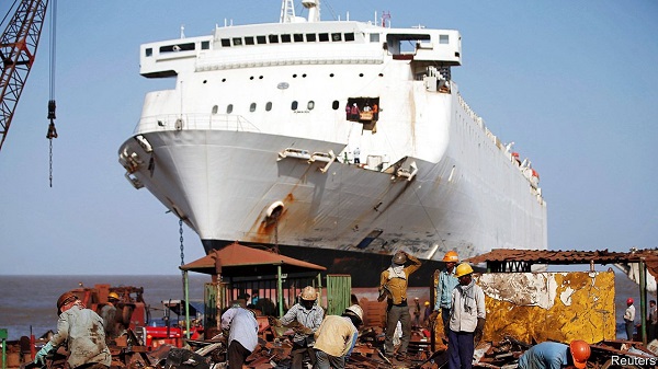 Alang ship yard: Vibrant Gujarat