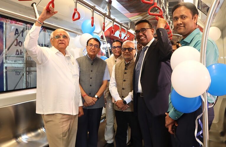 Make in India Metro Train: અમદાવાદને મળી તેની પ્રથમ “મેક ઇન ઇન્ડિયા” મેટ્રો ટ્રેન