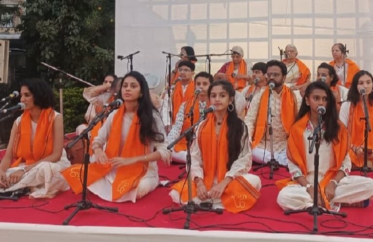 Geeta vandana amit thakar