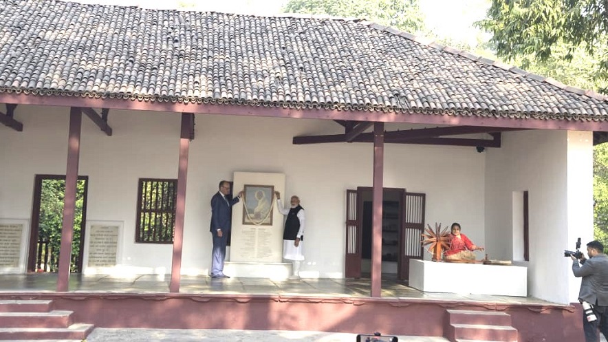 pm visit gandhi ashram