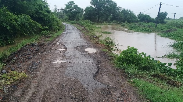 Mahuva Road Closure: મહુવામાં ભારે વરસાદથી બે માર્ગો બંધ 2 Mahuva Road Closure