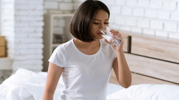 water drink in morning